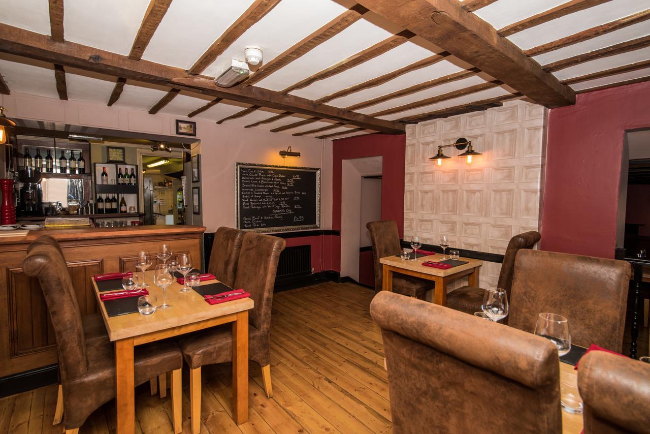 Bed and Breakfast The Red Lion Pub & Kitchen Дидкот Экстерьер фото